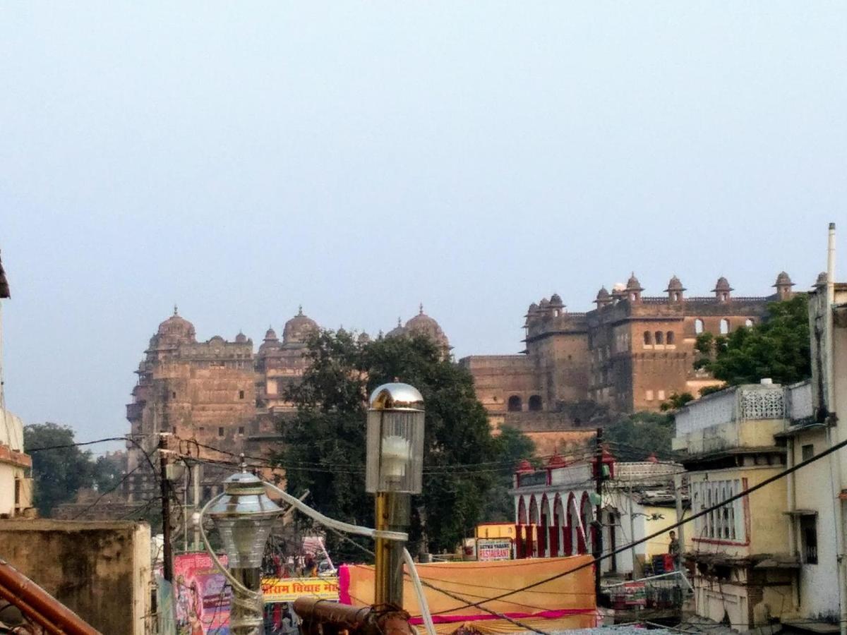 Hotel Shri Mahant Orchha 5 Mint Walking From Ram Raja Temple Εξωτερικό φωτογραφία